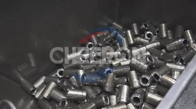 Vidéo du procédé de fabrication des connecteurs d'armature CHEERON