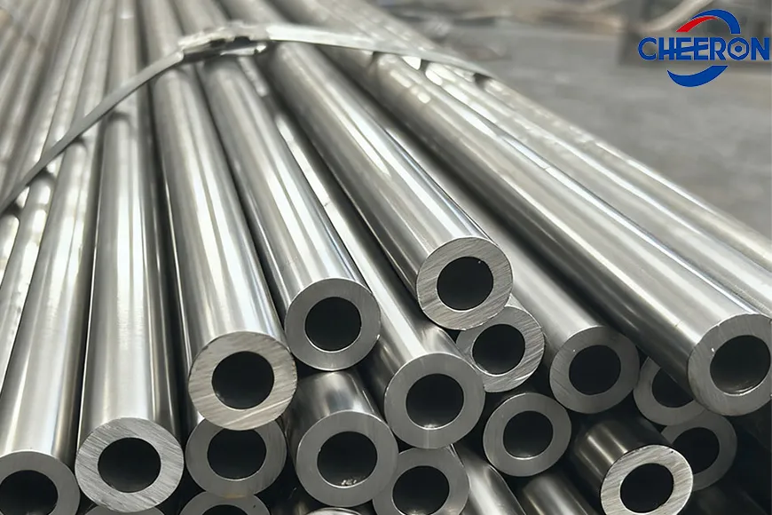 Tube sans soudure en acier inoxydable