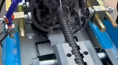 Machine à fileter les barres d'armature HGS-55P